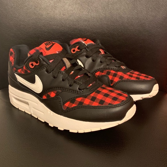 air max 1 black red and white air max 1 black red and white